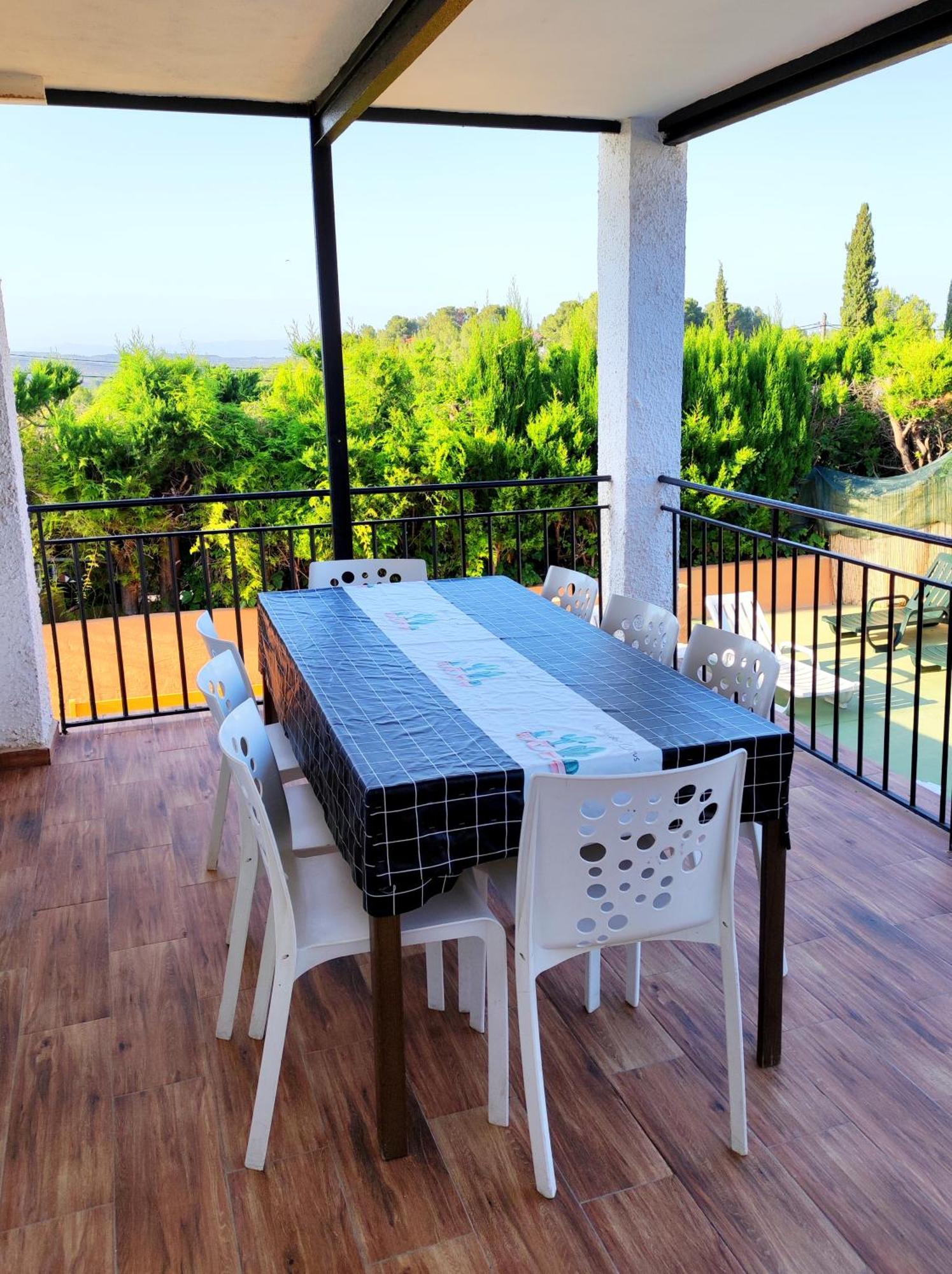 Вилла Lille En Provence Валенсия Экстерьер фото
